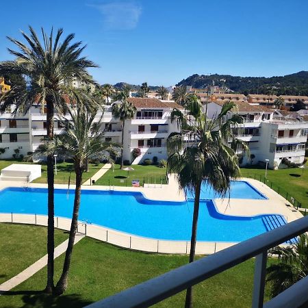 Casa En Urb. Con La Piscina Mas Grande De Javea. Luaran gambar