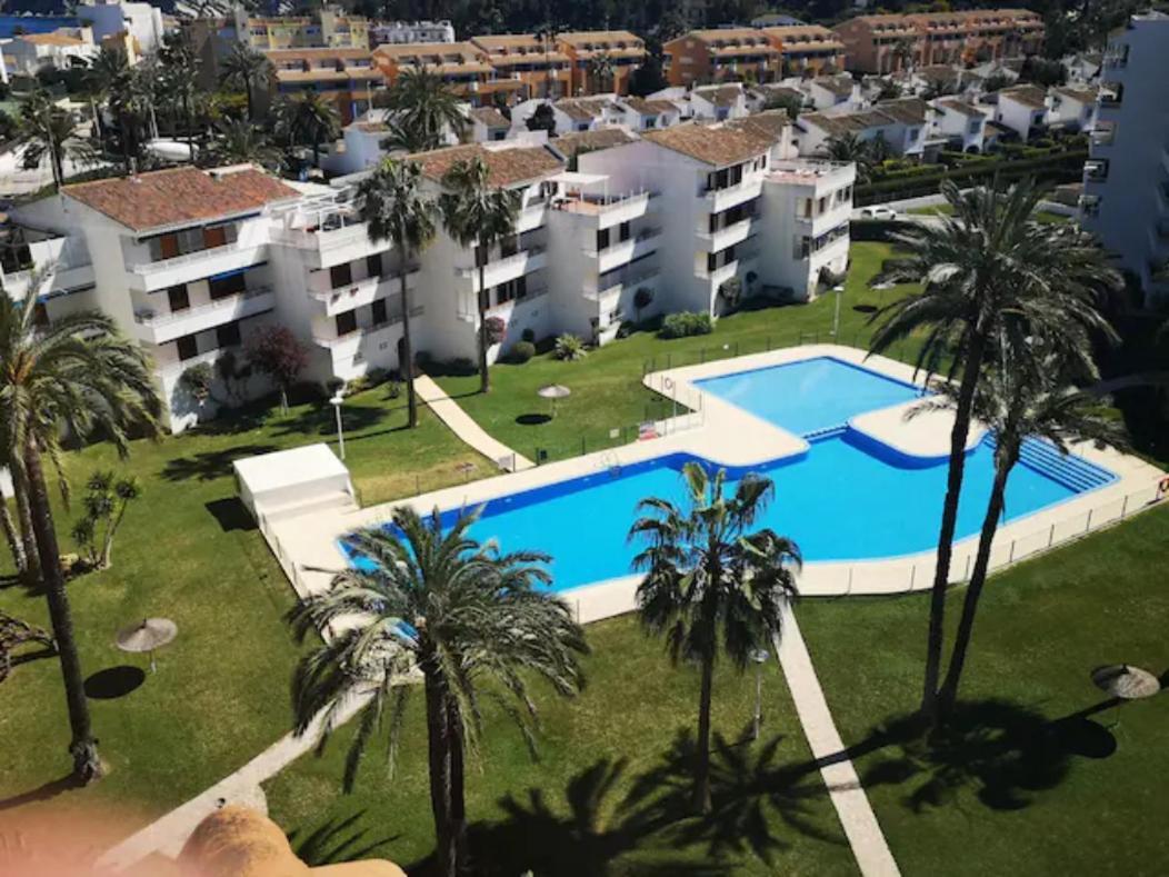 Casa En Urb. Con La Piscina Mas Grande De Javea. Luaran gambar