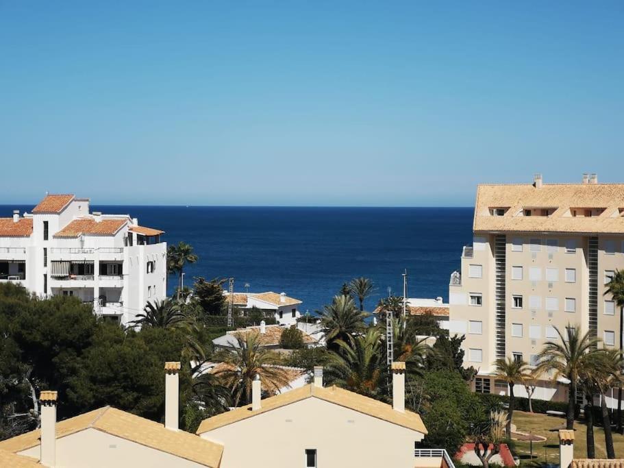 Casa En Urb. Con La Piscina Mas Grande De Javea. Luaran gambar